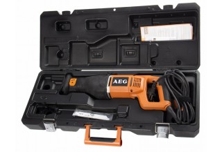 Пила сабельная AEG US 1300 XE