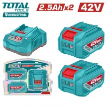 Аккумулятор (2) с зарядным устройством TOTAL TFBCPM25221