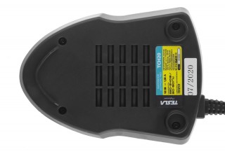 Зарядное устройство TESLA TCH20