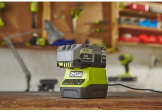 Аккумулятор с зарядным устройством RYOBI RC18120-150 система ONE +