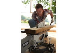 Пила торцовочная комбинированная (распиловочный станок) RYOBI RTMS1800-G