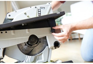 Пила торцовочная комбинированная (распиловочный станок) RYOBI RTMS1800-G