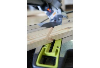 Пила торцовочная комбинированная (распиловочный станок) RYOBI RTMS1800-G