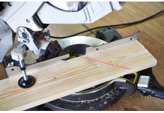 Пила торцовочная комбинированная (распиловочный станок) RYOBI RTMS1800-G
