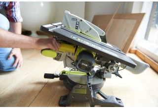 Пила торцовочная комбинированная (распиловочный станок) RYOBI RTMS1800-G