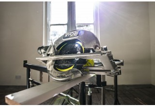 Пила циркулярная RYOBI RCS18X-0 система ONE +