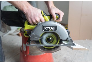 Пила циркулярная RYOBI RCS18X-0 система ONE +