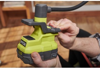 Фонарь с увеличительной линзой RYOBI RML18-0 (без батареи) система ONE +