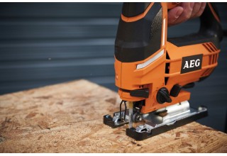 Лобзик AEG STEP100 X
