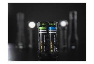 Зарядное устройство Armytek Handy C2 Pro
