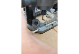 Фрезер RYOBI RRT1600-K