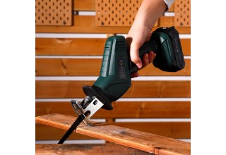 Пила сабельная аккумуляторная Zitrek ZKRS20 PRO 085-1316