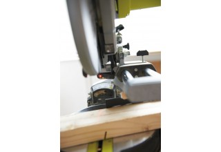 Пила торцовочная RYOBI EMS254L