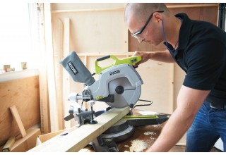 Пила торцовочная RYOBI EMS254L