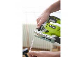 Лобзик RYOBI RJS750-G