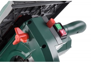 Пила торцовочная комбинированная ( + распиловочный стол) Hammer Flex STL1200/210C