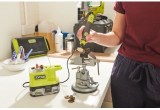 Гравер RYOBI RRT18-0 система ONE +