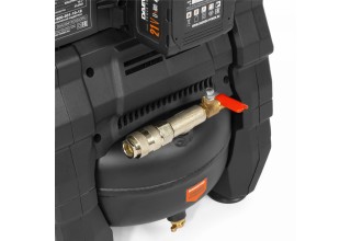 Компрессор аккумуляторный 21В / 220В DAEWOO DAC 90S Li SET
