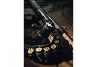 Фонарь Armytek Predator XP-L HI Теплый
