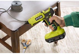 Термоклеевой пистолет RYOBI RGL18-0 система ONE +