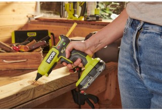 Термоклеевой пистолет RYOBI RGL18-0 система ONE +