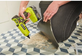 Термоклеевой пистолет RYOBI RGL18-0 система ONE +