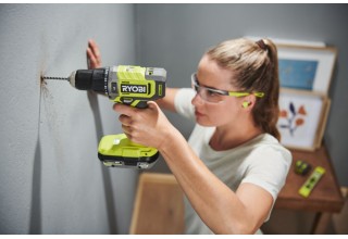 Ударная дрель-шуруповерт RYOBI RPD18-2C42S система ONE +