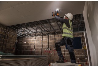 Дрель-шуруповерт ударная аккумуляторная бесщеточная AEG BSB18BL2-602K