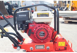 Виброплита Impulse VP60L Loncin G200F (колеса)