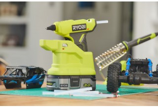 Термоклеевой пистолет RYOBI RGLM18-0 (без батареи) система ONE +