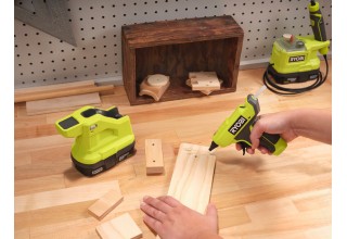 Термоклеевой пистолет RYOBI RGLM18-0 (без батареи) система ONE +