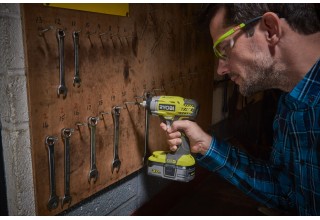 Винтоверт RYOBI RID1801M (без батареи) система ONE +