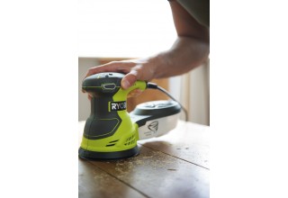 Эксцентриковая шлифмашина RYOBI ROS300A