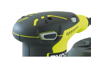 Эксцентриковая шлифмашина RYOBI ROS300A