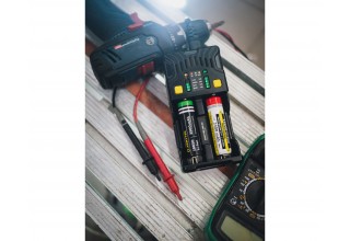 Зарядное устройство Armytek Uni C2 Plug Type C