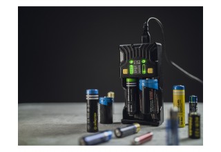 Зарядное устройство Armytek Uni C2 Plug Type C