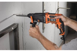 Перфоратор AEG KH24IE SDS +