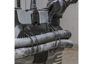 Пылесос строительный Bort BAX-600E