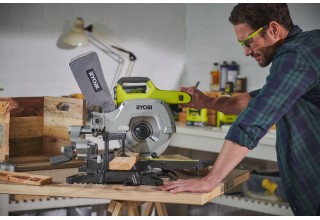 Торцовочная пила RYOBI R18MS216-0 (без батареи) система ONE +