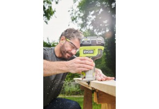 Фрезер кромочный RYOBI RTR18-0 (без батареи) система ONE +