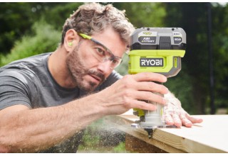 Фрезер кромочный RYOBI RTR18-0 (без батареи) система ONE +