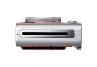Фотоаппарат Fujifilm Instax Mini Evo (серебристый/коричневый)